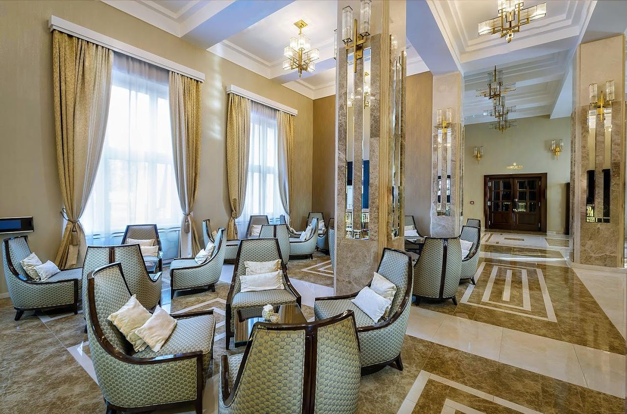 Royal Palace Turčianske Teplice Extérieur photo